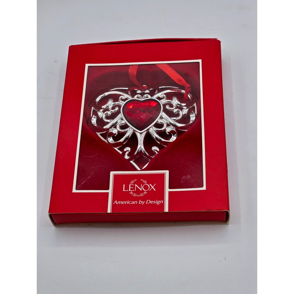 Lenox American by Design Gemmed Heart Ornament in Box‎ Red Silver